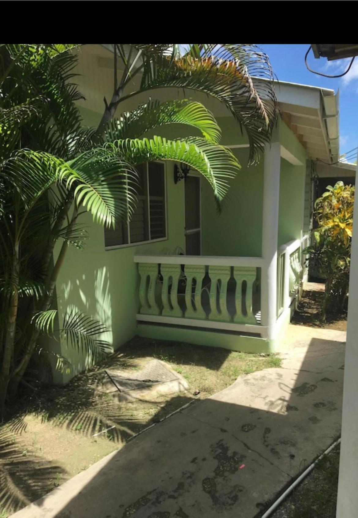 Andre'S Guest House Νεγκρίλ Εξωτερικό φωτογραφία